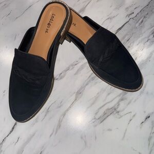 Indigo Women's Black Mules with Braided Detail size 8